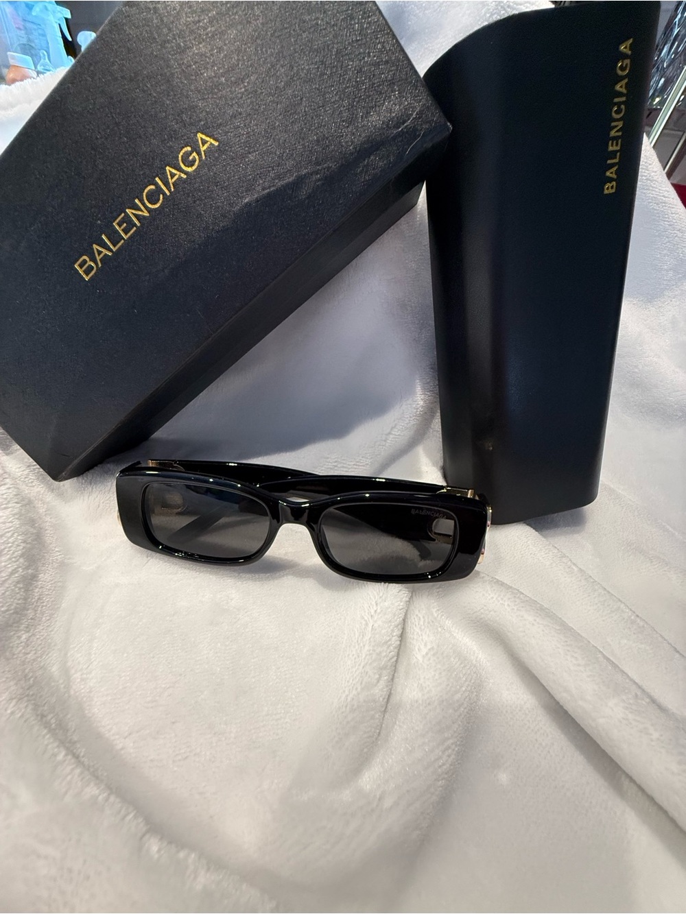 Balenciaga Black Rectangular Sunglasses with Logo Accents